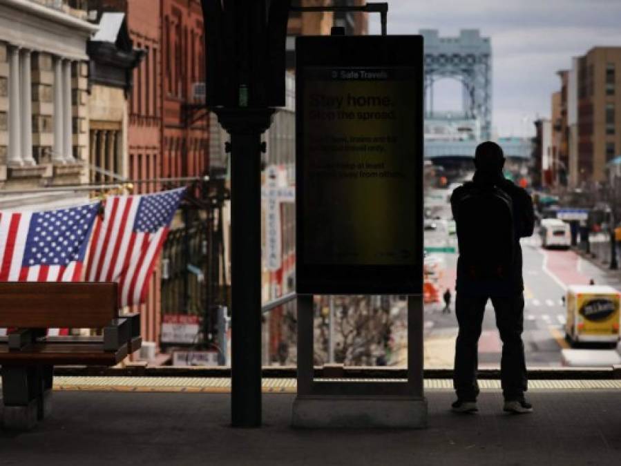 Las imágenes de una Nueva York irreconocible y postrada ante el coronavirus