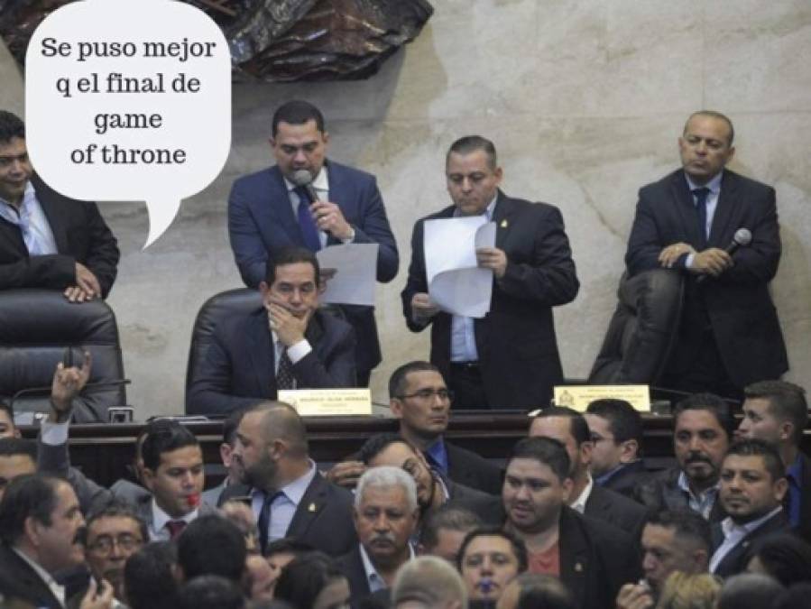 Los memes que dejó el zafarrancho entre nacionalistas y los de Libre en el Congreso Nacional