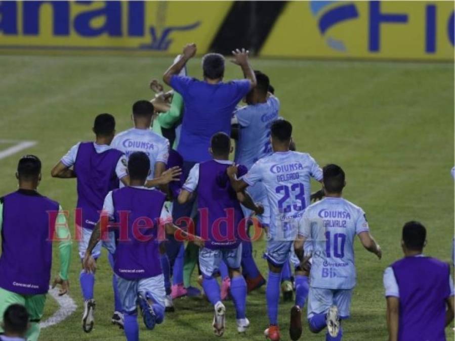 Euforia azul y desilusión aurinegra: las imágenes que dejó la clasificación del Motagua a la final