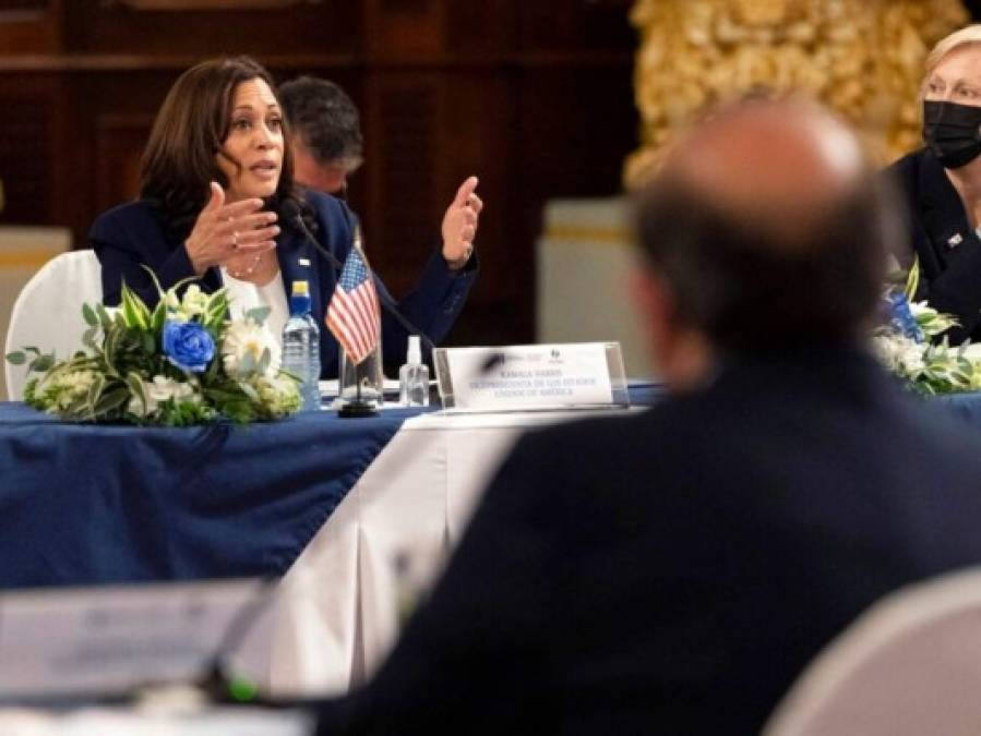 La visita de Kamala Harris a Guatemala en imágenes