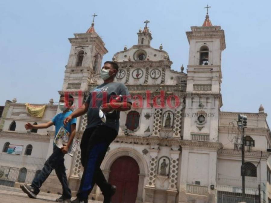 FOTOS: Desolada y vacía, así luce la capital acatando cuarentena