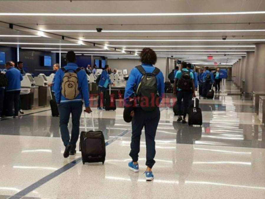 FOTOS: La Selección de Honduras va en camino y llegará la tarde de este domingo a Australia