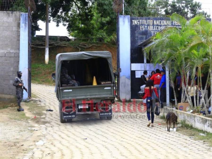 FOTOS: Así amaneció el centro penal de Tela tras brutal masacre