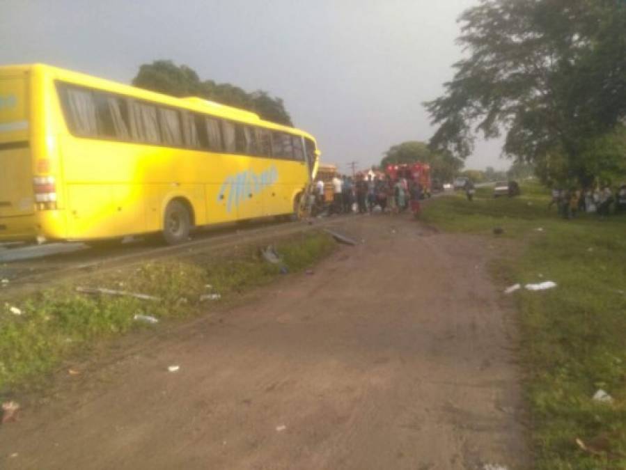 FOTOS: Las tristes imágenes del fatal accidente en El Progreso, Yoro