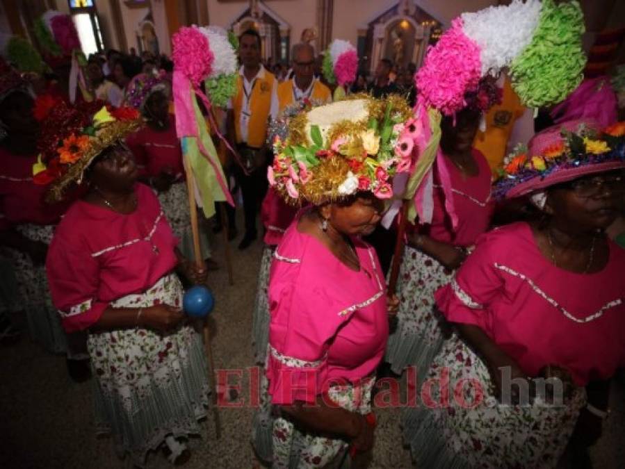 FOTOS: Así rindió honor la Pastoral Garífuna a la Virgen de Suyapa