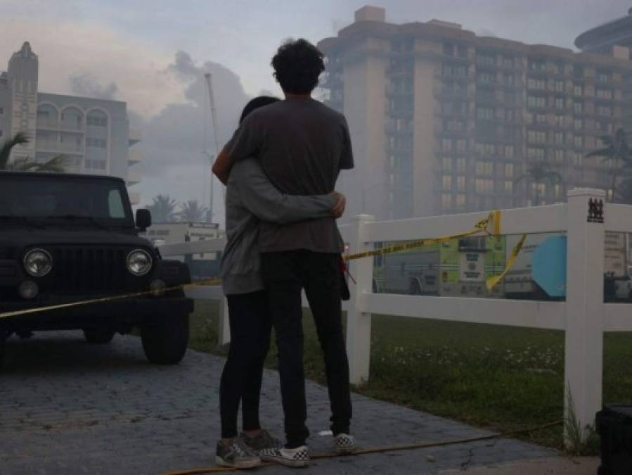 Angustia e incertidumbre: la operación de rescate y búsqueda tras derrumbe de edificio en Miami