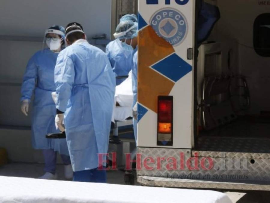 FOTOS: Trasladan primeros pacientes al hospital móvil de Tegucigalpa