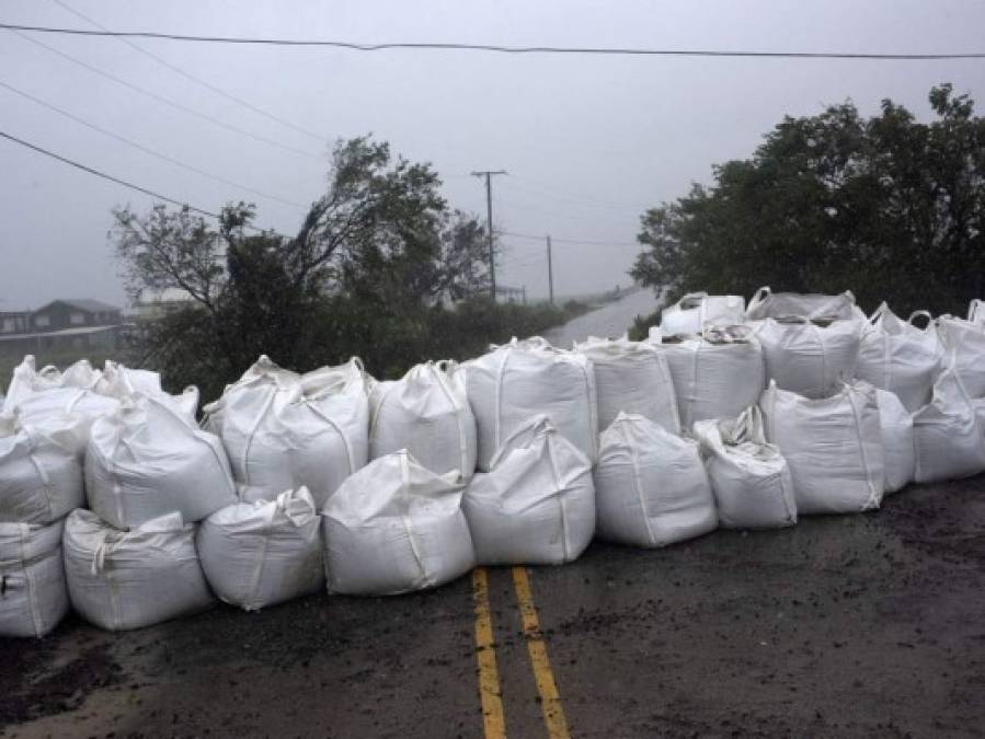 Imágenes impactantes: Evacuaciones y miedo en Luisiana tras la llegada del huracán Ida