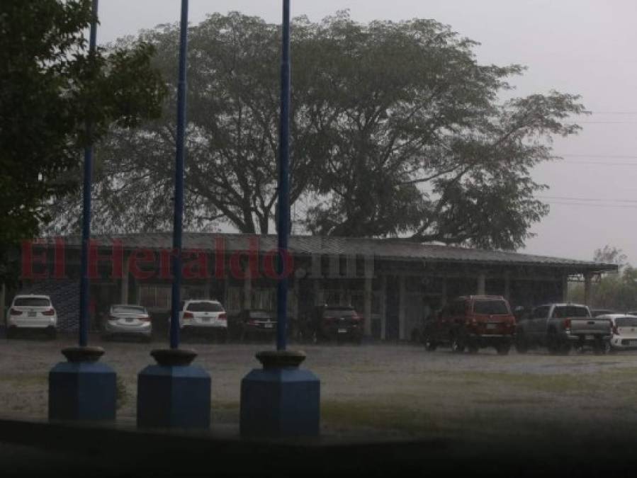 FOTOS: Fuerte lluvia impide entreno de Motagua en Amarateca