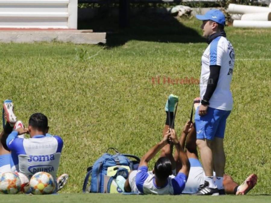 En imágenes: Así fue el primer entrenamiento de Honduras al mando del 'Bolillo' Gómez