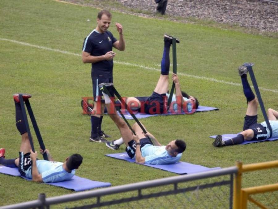 Así fue el primer entreno de Australia en territorio hondureño