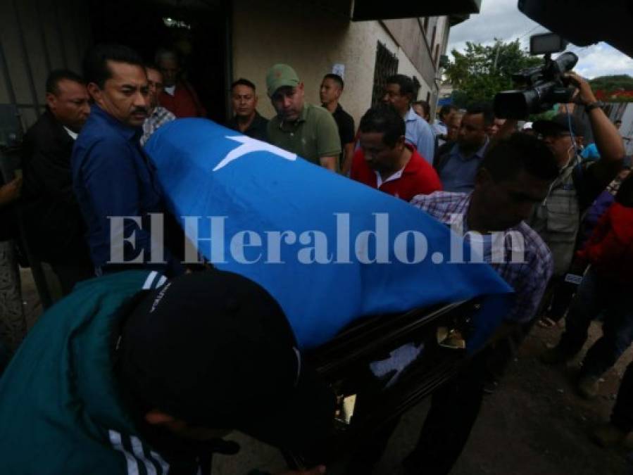 Fotos: Así fue el último adiós de activista del Partido Nacional asesinado en la colonia 21 de Octubre