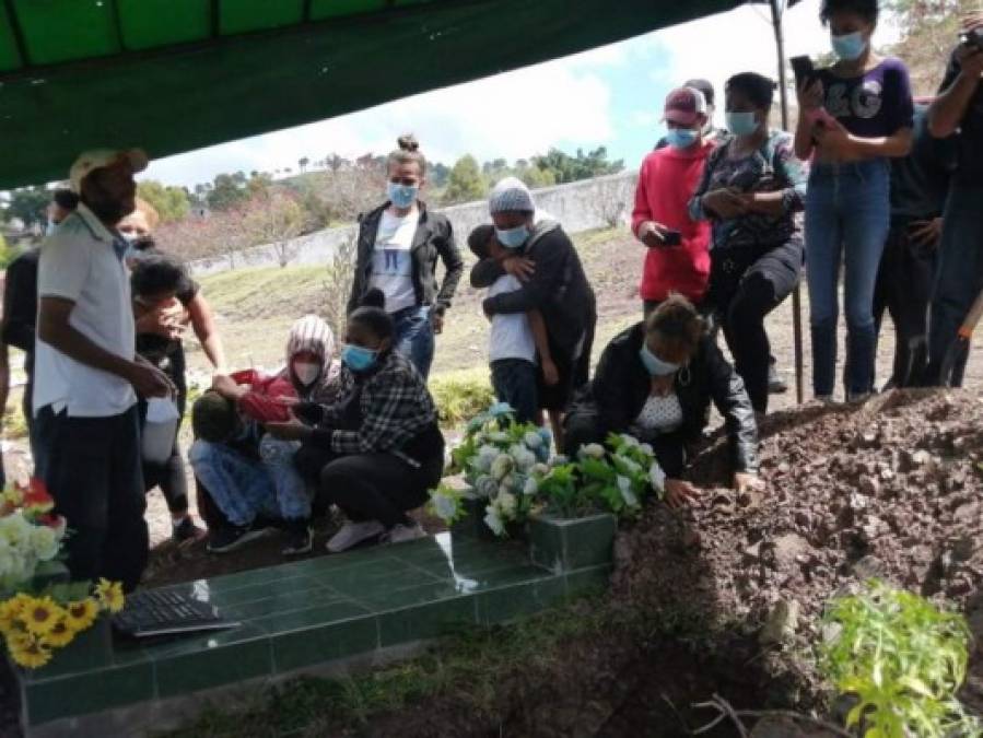 Desgarrador último adiós de menor ahogado en el río Choluteca (FOTOS)