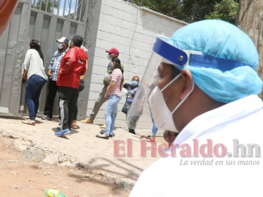 FOTOS: Abarrotado el centro de triaje del Infop a pocas horas de su inauguración