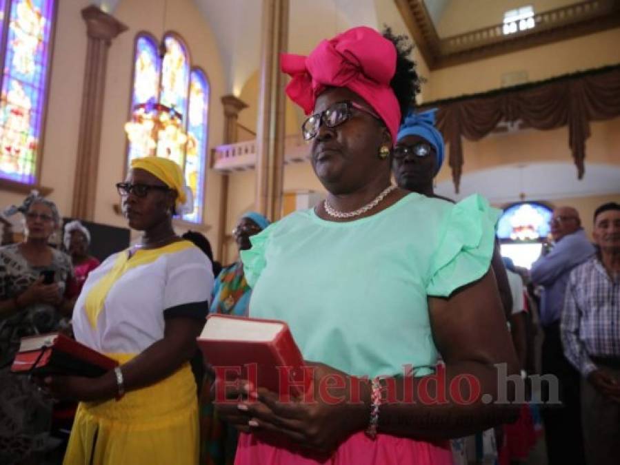 FOTOS: Así rindió honor la Pastoral Garífuna a la Virgen de Suyapa