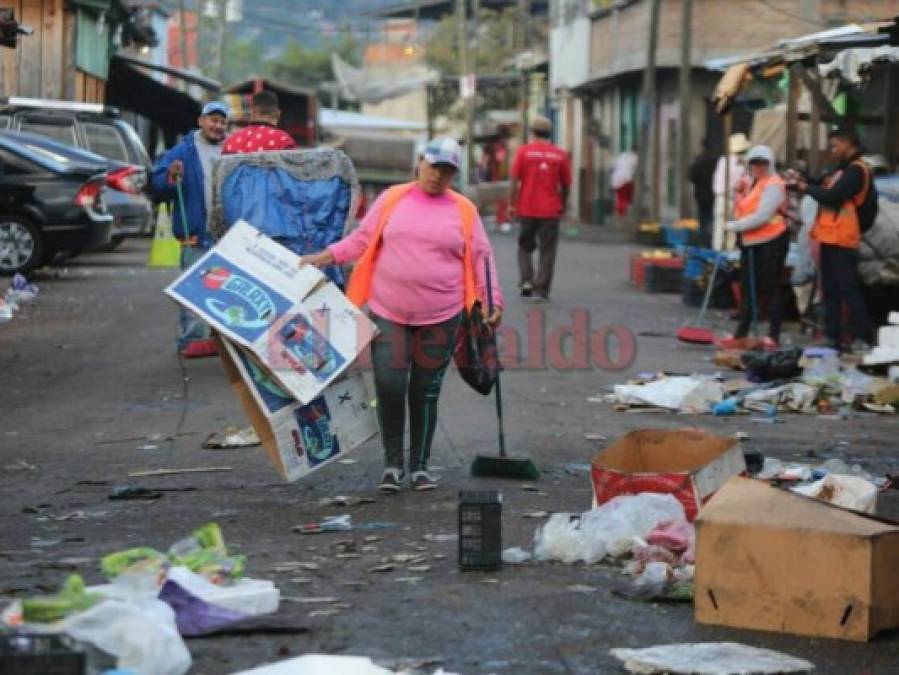 Más de 100 toneladas de basura dejó la Navidad en las calles capitalinas