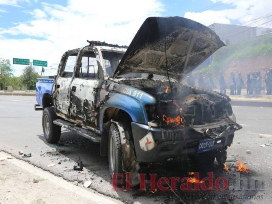 Las 10 imágenes más impactantes de los disturbios que se registraron este jueves en la capital de Honduras