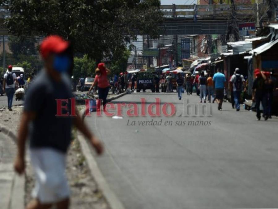 FOTOS: Mercado Zonal Belén reabre tras profunda desinfección