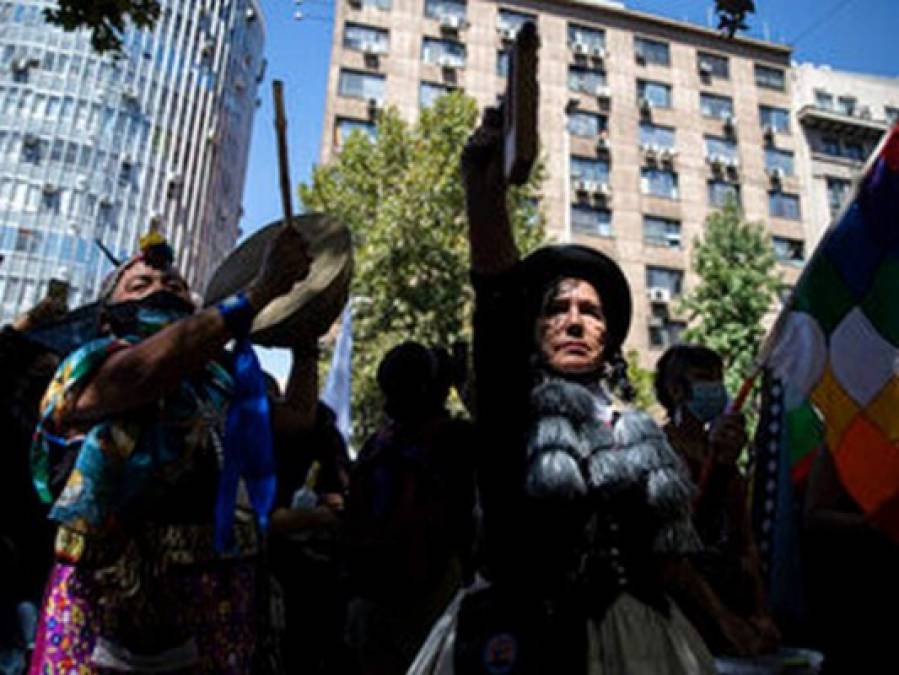 FOTOS: Protestas y clamor en el Día Internacional de la Mujer