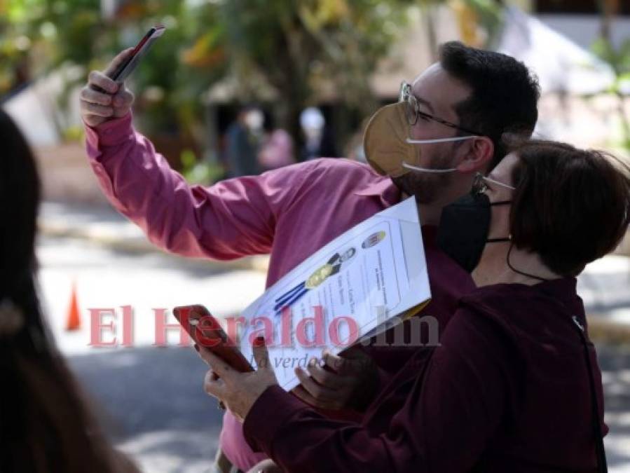 FOTOS: Así fue la primera jornada de graduaciones de la UNAH en 2021