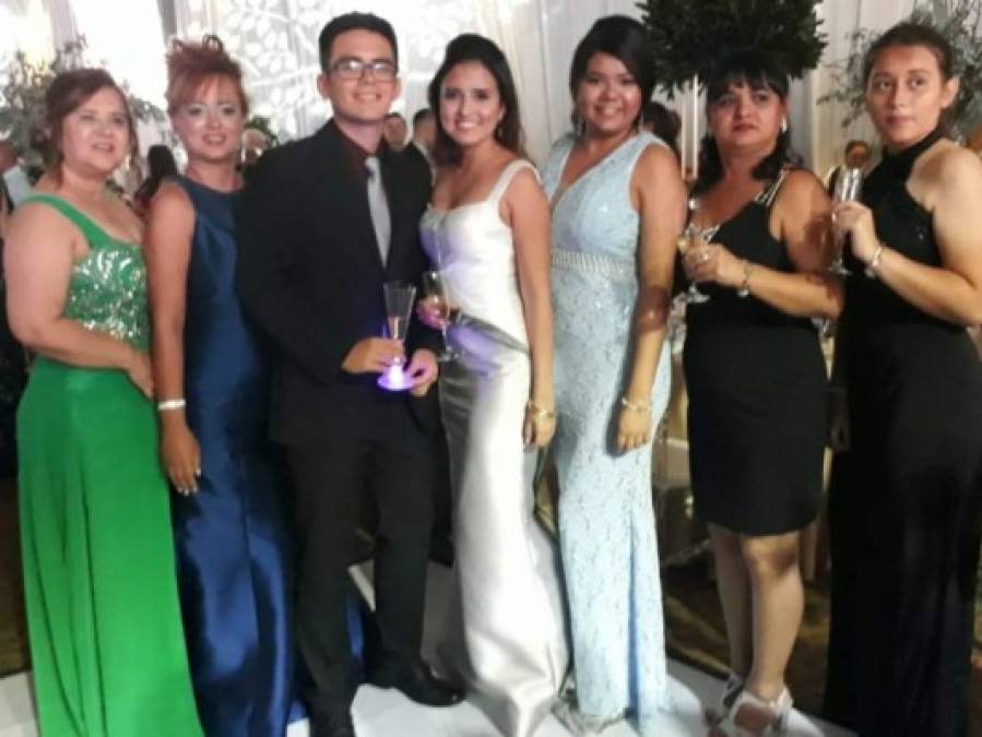 Así lucieron los estudiantes de La Estancia School en su Prom