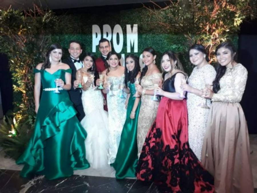 Así lucieron los estudiantes de La Estancia School en su Prom