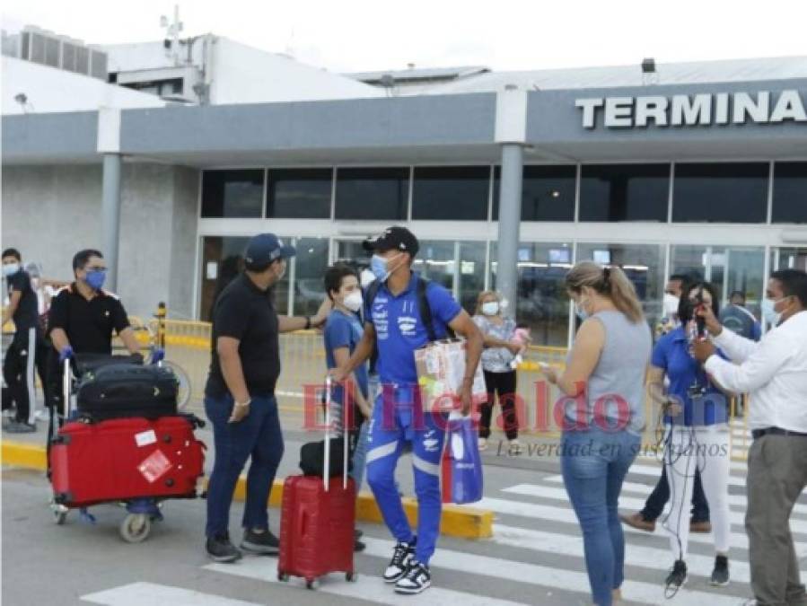 ¡Como héroes! Así recibieron a la selección olímpica en San Pedro Sula (Fotos)