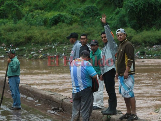 Así fue la búsqueda de Vladimir Oquelí, la primera víctima de las lluvias en Honduras