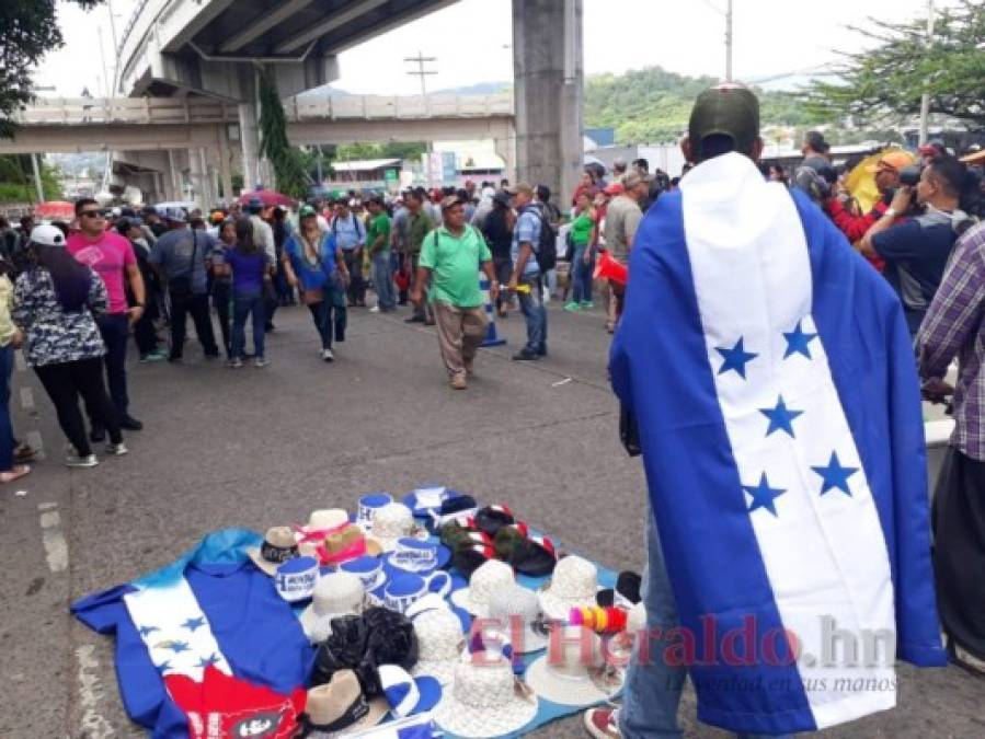 Las fotos de la masiva protesta registrada este martes en la capital de Honduras