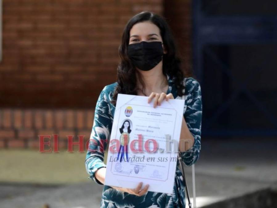 FOTOS: Así fue la primera jornada de graduaciones de la UNAH en 2021