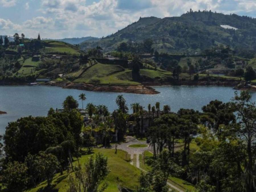 Así es La Manuela, la imponente y abandonada finca de Pablo Escobar (FOTOS)