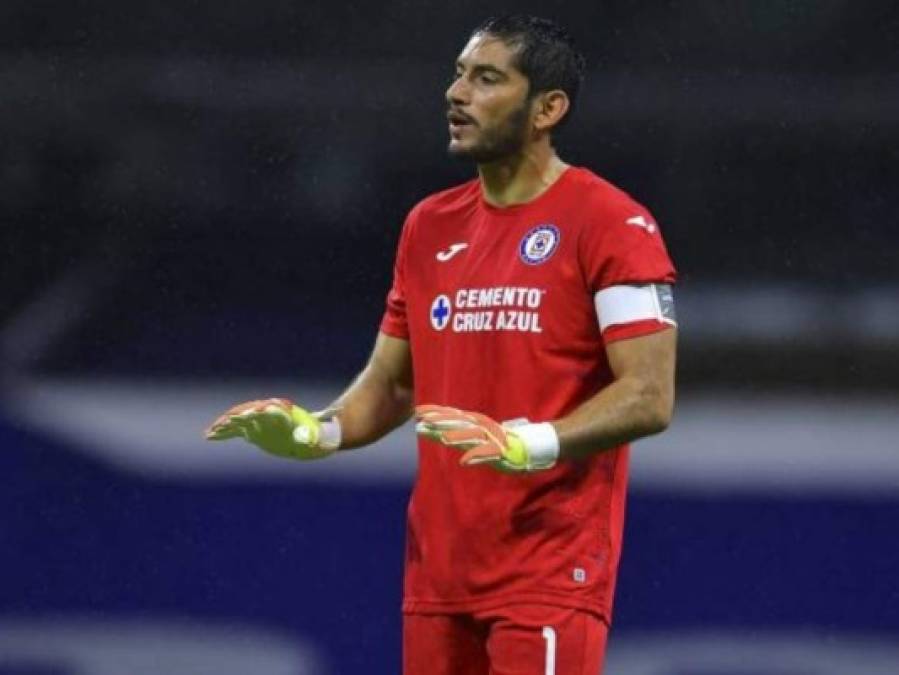 Futbolistas 'viejos' que siguen siendo unos cracks en la cancha