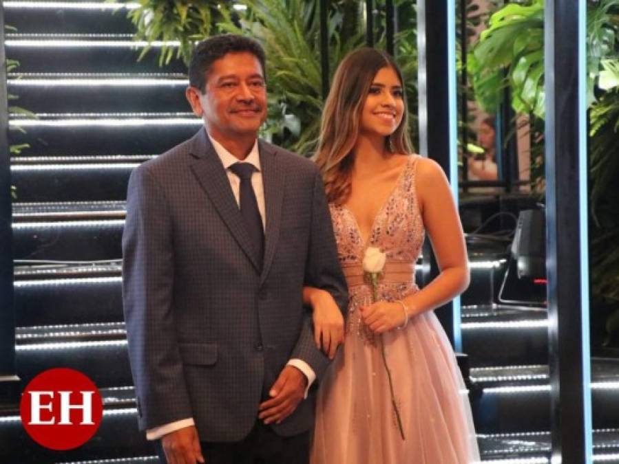 FOTOS: Prom de la Macris School, una radiante gala para festejar el éxito de los seniors