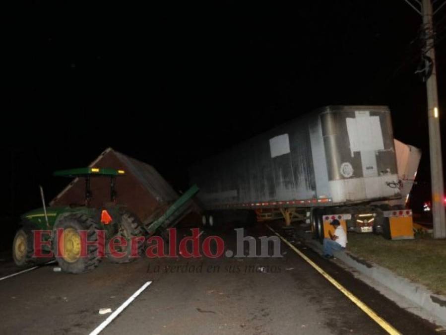 Pérdidas materiales y heridos: Así ocurrió el choque de una rastra con un tractor en la CA-5