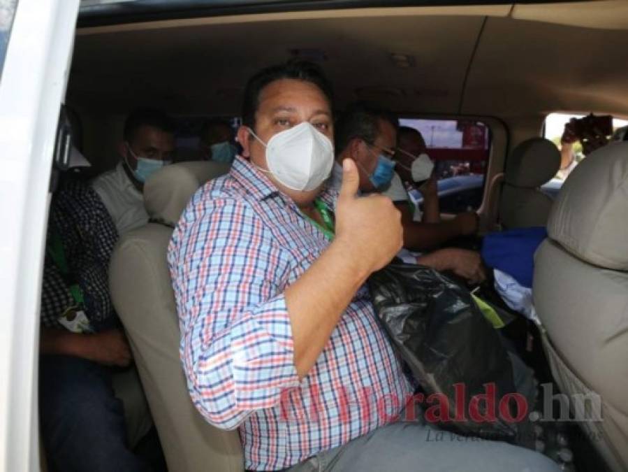 EN FOTOS: Alcaldes hondureños viajan a El Salvador por donación de vacunas anticovid