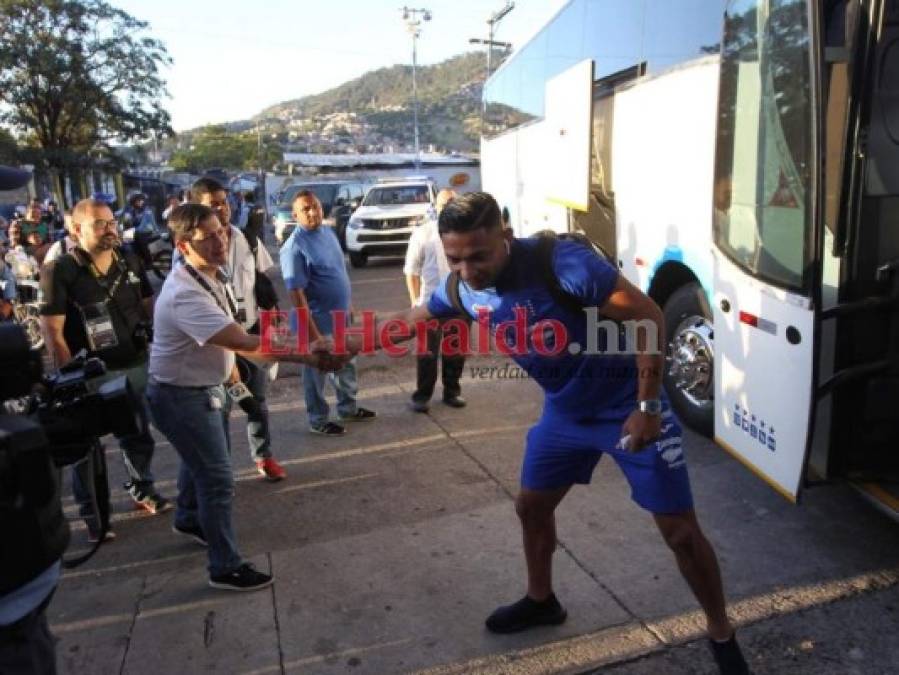FOTOS: Así fue la llegada de Honduras al Estadio Nacional para enfrentar a Puerto Rico