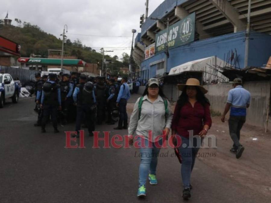 El ambiente que se vive en los desfiles patrios en la capital de Honduras