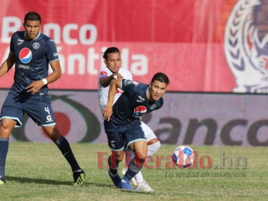 El abrazo entre Troglio y Vázquez y la bronca de Rubilio: las imágenes que dejó el Olimpia-Motagua