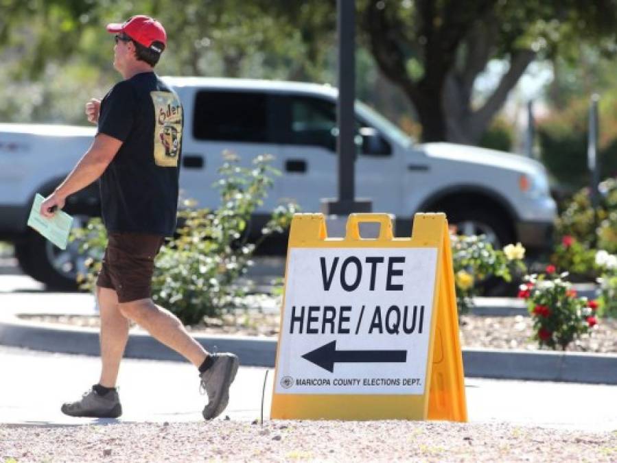 Las opiniones de los votantes al acudir a las urnas en EE UU