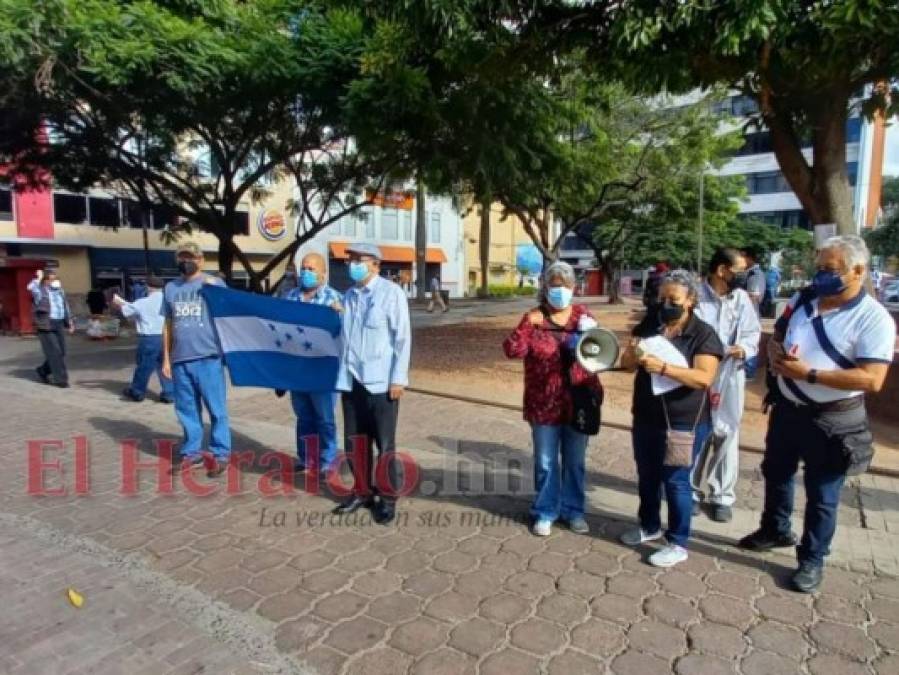 Rinden tributo al general Francisco Morazán en el parque Central de Tegucigalpa (FOTOS)