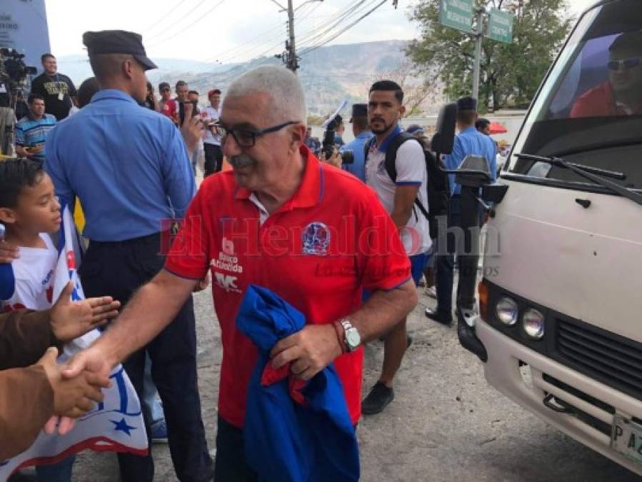 Así fue el ingreso de los futbolistas olimpistas y motagüenses al Nacional