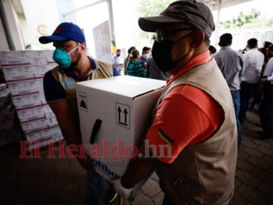 Honduras: Así fue la recepción de las 42,120 dosis de vacunas Pfizer (FOTOS)