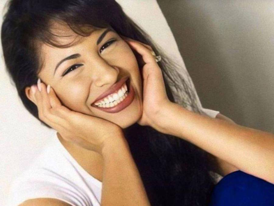 Selena Quintanilla y otros famosos que fallecieron antes de los 25 años