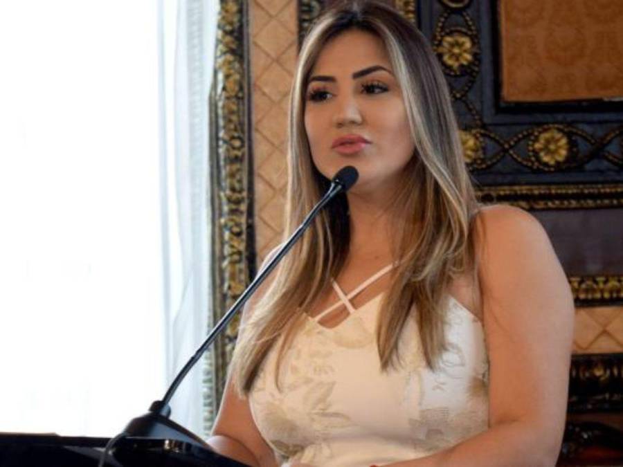 Así operaba Mayra Salazar, la “vocera” de una red de corrupción entre políticos, jueces y narcos en Ecuador