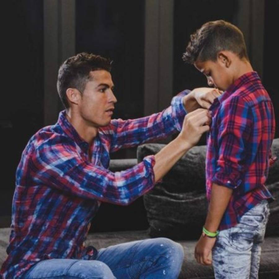 Hijo de Cristiano Ronaldo abre cuenta en Instagram con mensaje a Messi: 'Mi ídolo'