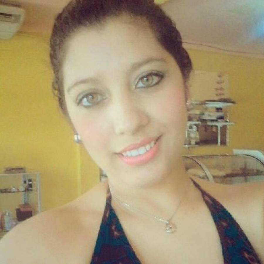 Asesinan a pareja dentro de un vehículo en La Ceiba