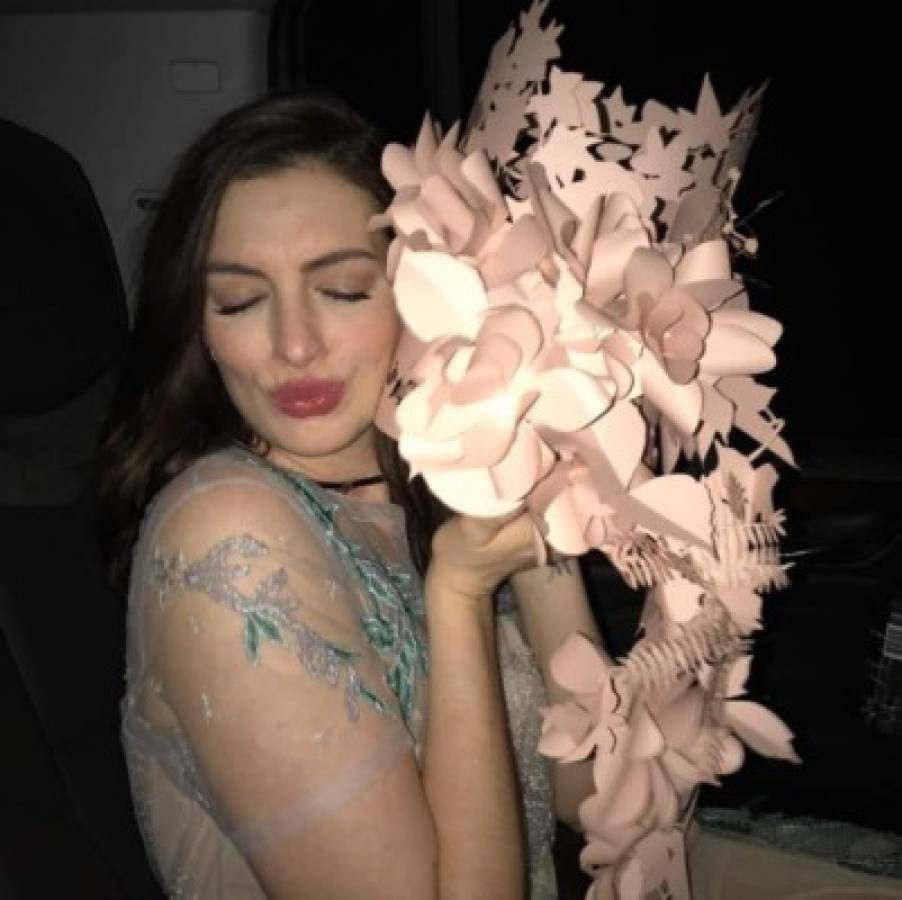 Publican fotos íntimas de Anne Hathaway