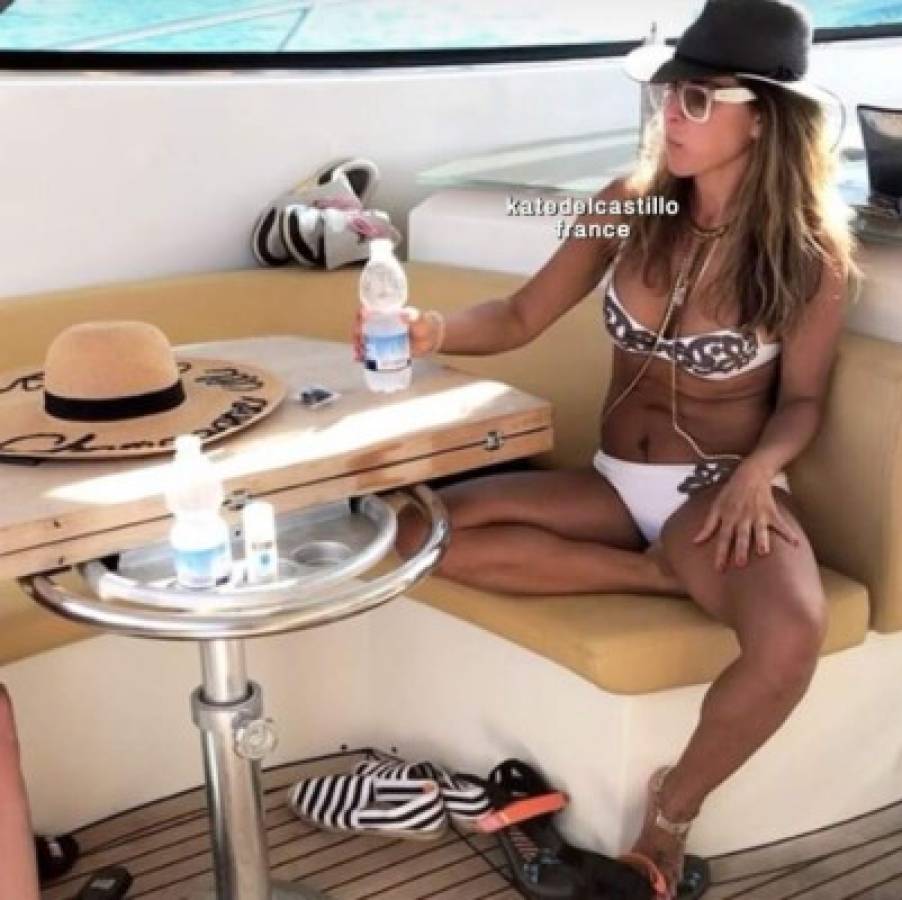 Las sensuales fotos de Kate del Castillo en traje de baño durante sus vacaciones en Ibiza