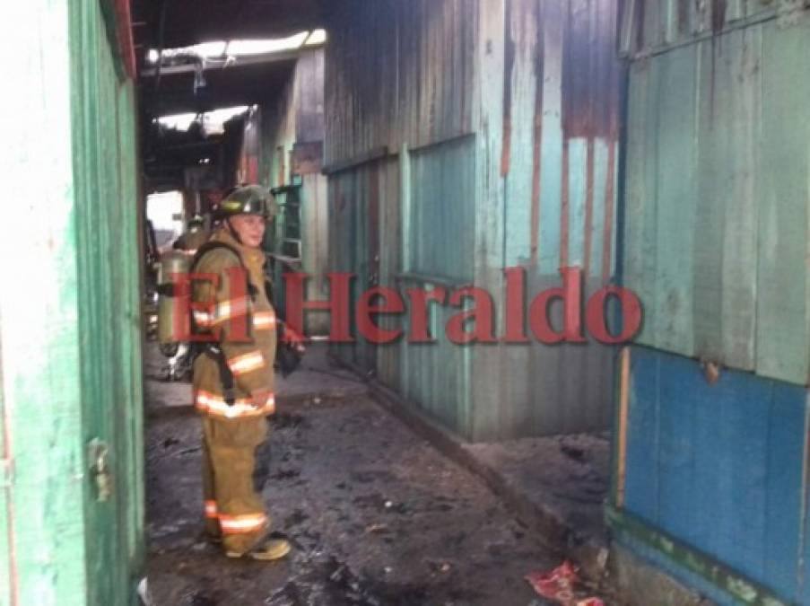 Las imágenes que dejó el incendio en los mercados de Comayagüela