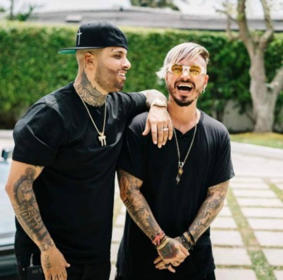 ¡Al descubierto! ¿Por qué el cantante J Balvin disfruta besar a otros hombres?